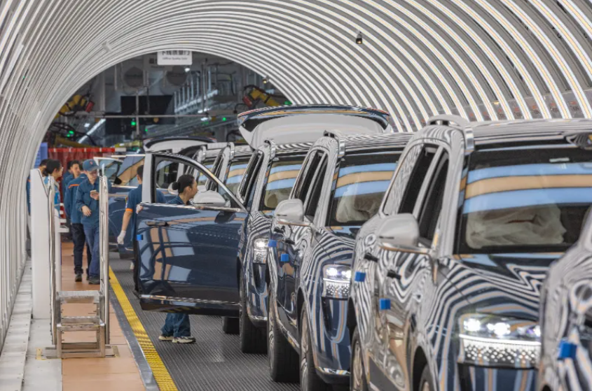 我國(guó)新能源汽車8月銷量110萬(wàn)輛 占新車總銷量的44.8%_北京中汽四方會(huì)展有限公司